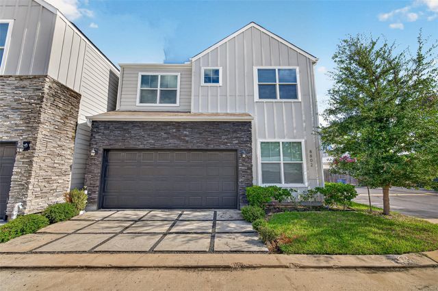 8802 Hollister Pine Court, Houston, TX 77080