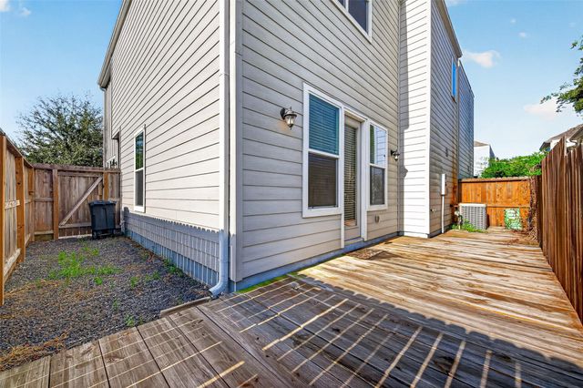 8802 Hollister Pine Court, Houston, TX 77080