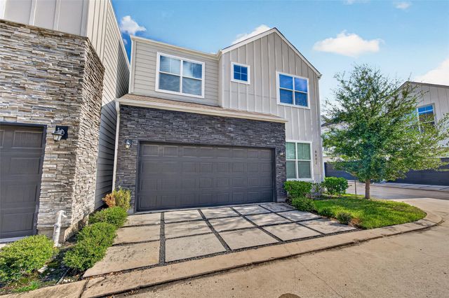 8802 Hollister Pine Court, Houston, TX 77080