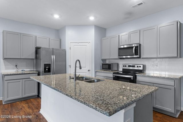 6904 Train Station Way, Louisville, KY 40272
