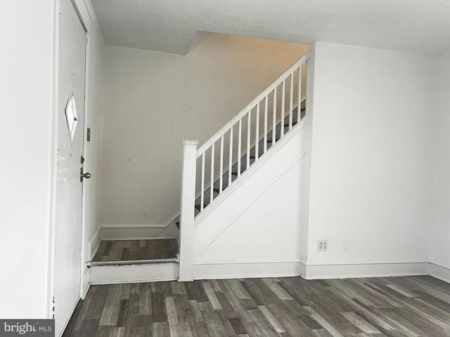 7056 ABERDEEN RD, Upper Darby, PA 19082