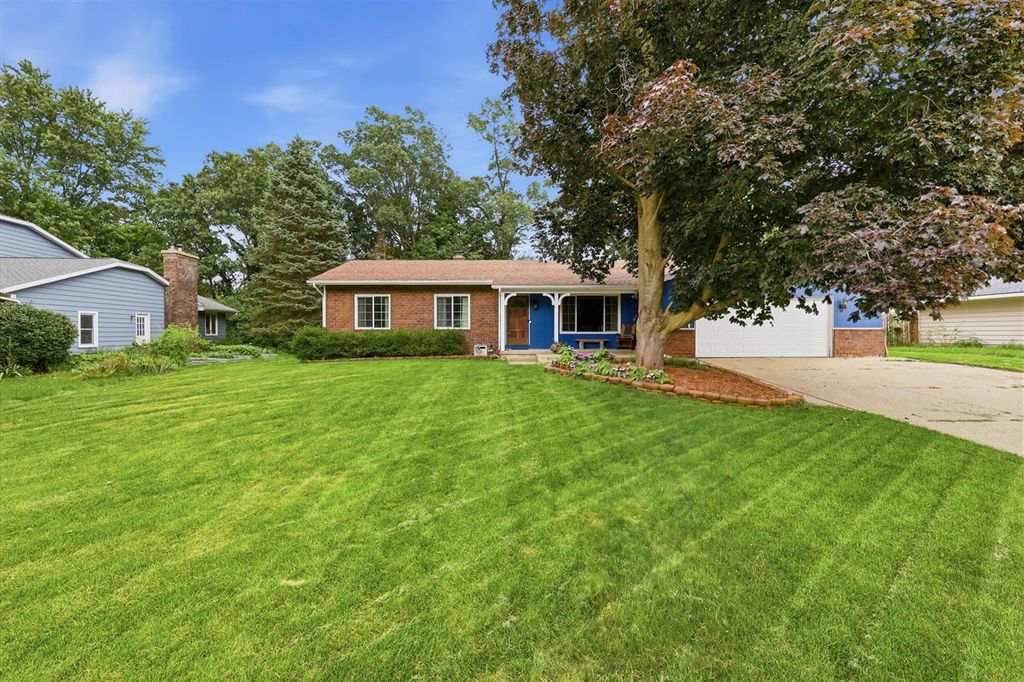 4464 Trail View, Grand Rapids, MI 49525