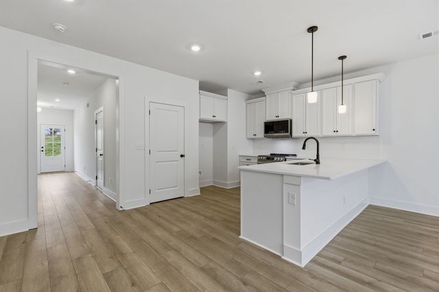 116 Valentine Aly, Nashville, TN 37218