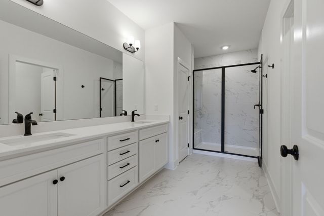 116 Valentine Aly, Nashville, TN 37218