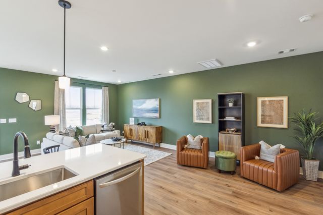 116 Valentine Aly, Nashville, TN 37218