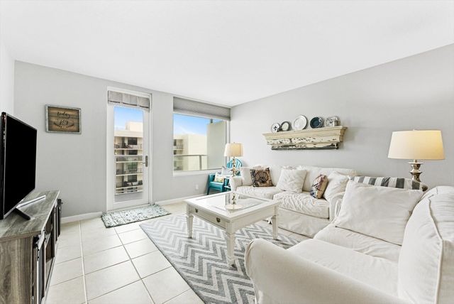 3450 S Ocean Boulevard 620, Palm Beach, FL 33480
