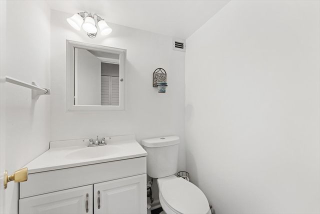 3450 S Ocean Boulevard 620, Palm Beach, FL 33480