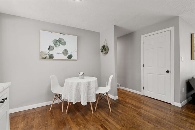 22 Old Bolton Rd, Hudson, MA 01749