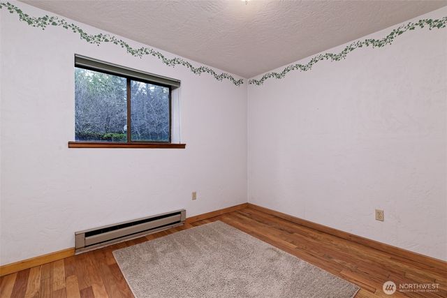 6041 E Agate Road, Shelton, WA 98584