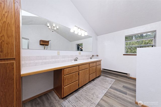 6041 E Agate Road, Shelton, WA 98584