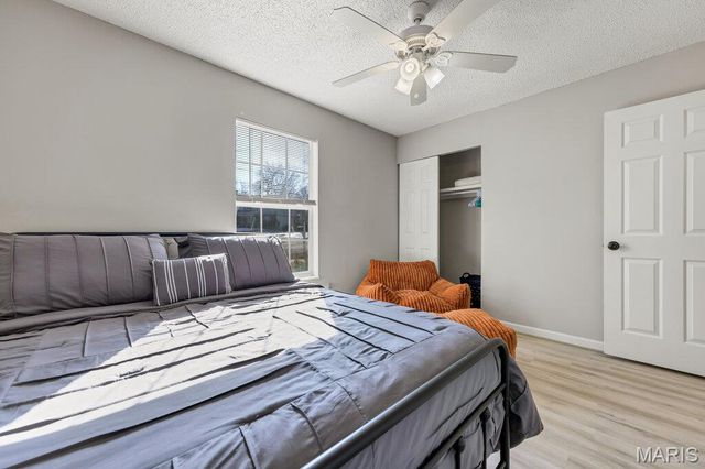 6995 Candlewick Way, St Louis, MO 63033