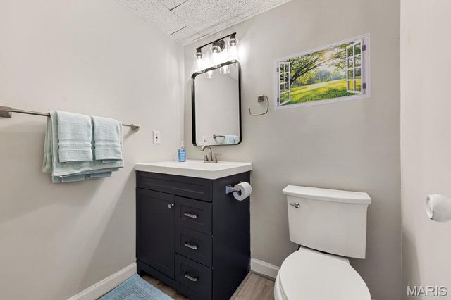 6995 Candlewick Way, St Louis, MO 63033