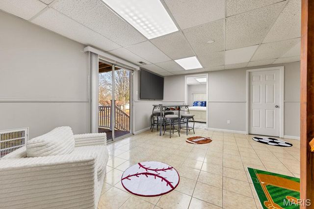 6995 Candlewick Way, St Louis, MO 63033