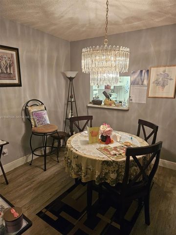 3591 Inverrary Dr 405, Lauderhill, FL 33319