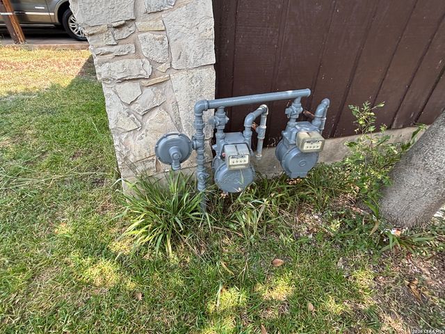 7136 LARKSONG ST, Leon Valley, TX 78238
