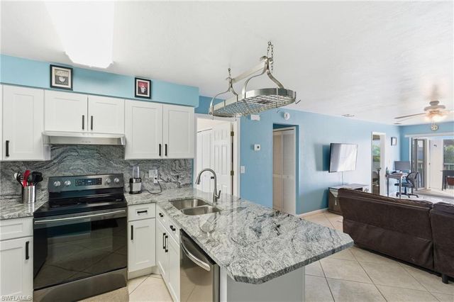 1100 Pondella RD 610, Cape Coral, FL 33909