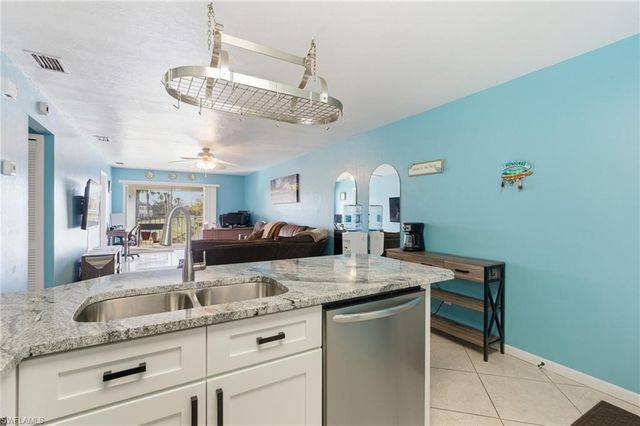 1100 Pondella RD 610, Cape Coral, FL 33909