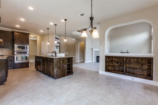 2241 Gulfstream Drive, Little Elm, TX 75068