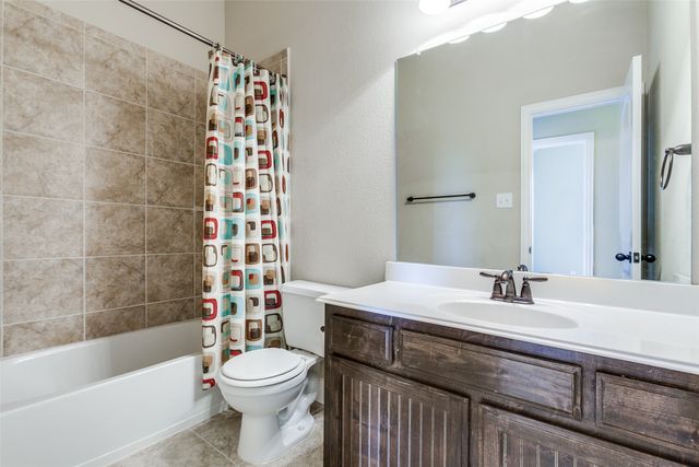 2241 Gulfstream Drive, Little Elm, TX 75068