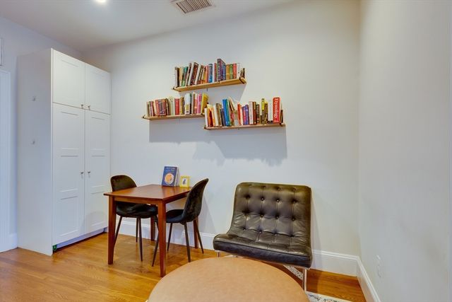 652 Massachusetts Ave 2, Boston, MA 02118