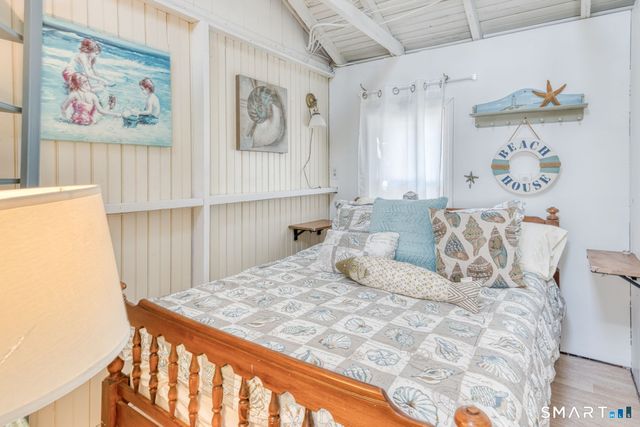 39 Middletown Avenue, Old Saybrook, CT 06475