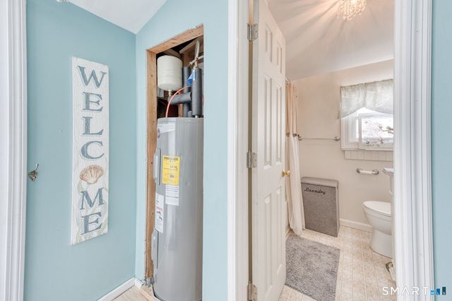 39 Middletown Avenue, Old Saybrook, CT 06475