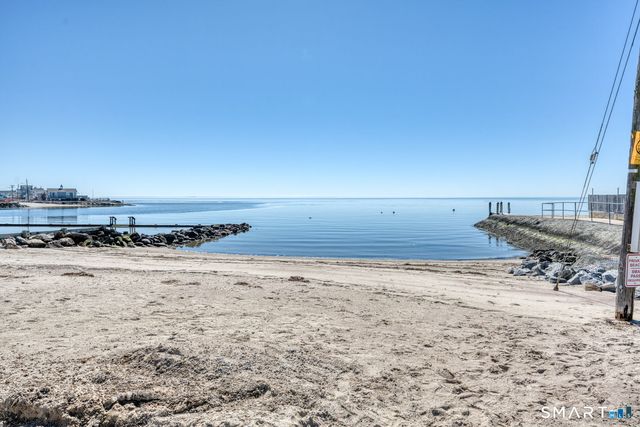 39 Middletown Avenue, Old Saybrook, CT 06475