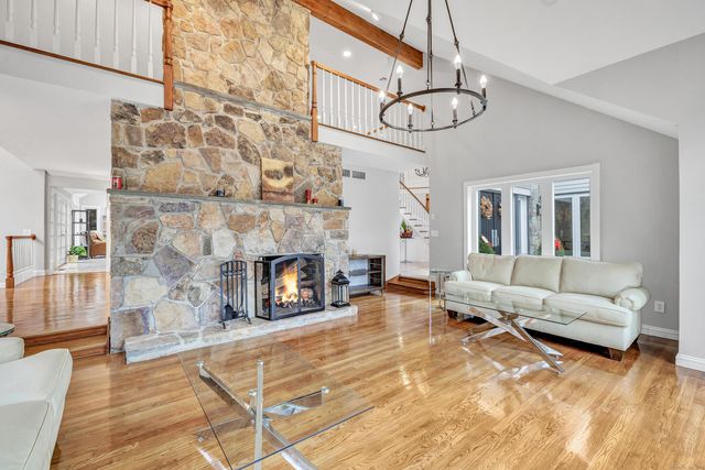 101 Northwood Drive, Easton, CT 06612