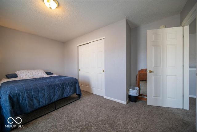 8836 Youngs Creek Lane, Indianapolis, IN 46113