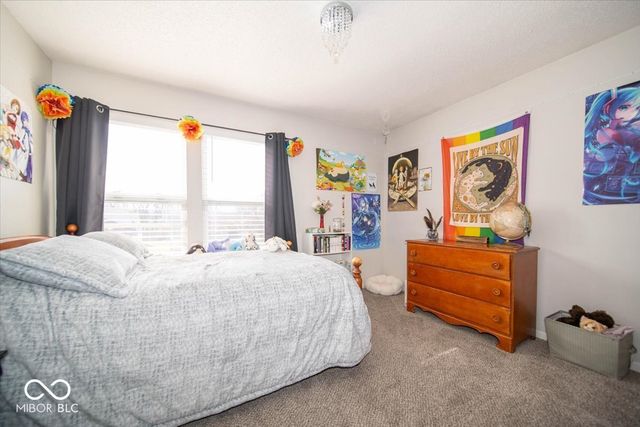 8836 Youngs Creek Lane, Indianapolis, IN 46113