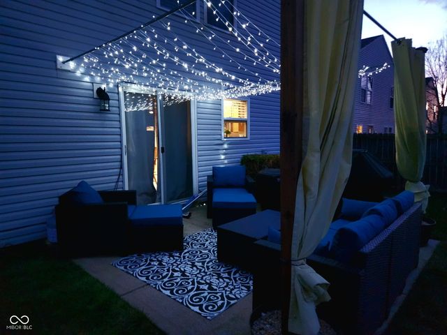 8836 Youngs Creek Lane, Indianapolis, IN 46113