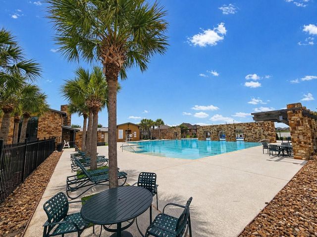 31630 Zoe Point Drive, Hockley, TX 77447