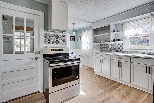 206 W Edgewood Circle, Asheboro, NC 27205