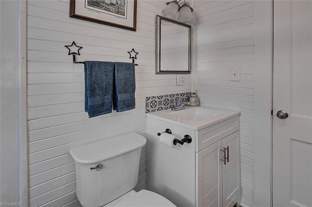 206 W Edgewood Circle, Asheboro, NC 27205