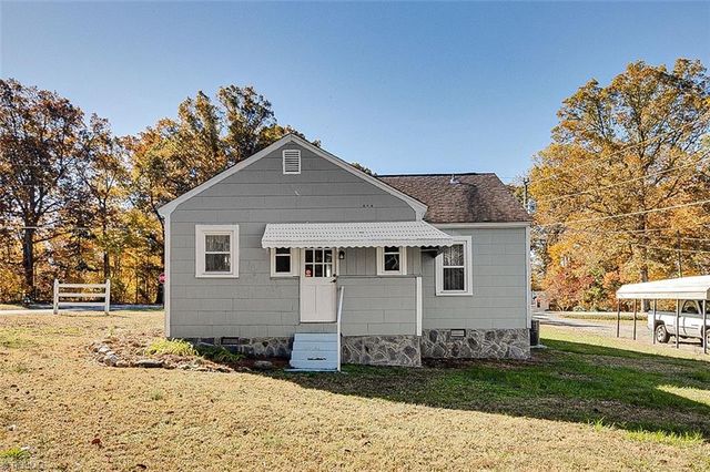 206 W Edgewood Circle, Asheboro, NC 27205