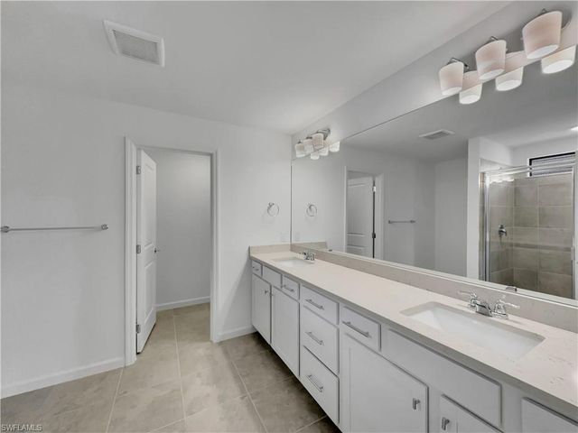 3748 Passion Vine DR, Alva, FL 33920