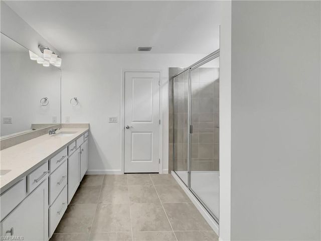 3748 Passion Vine DR, Alva, FL 33920