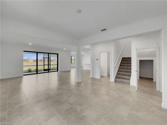3748 Passion Vine DR, Alva, FL 33920