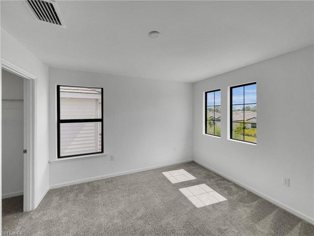 3748 Passion Vine DR, Alva, FL 33920