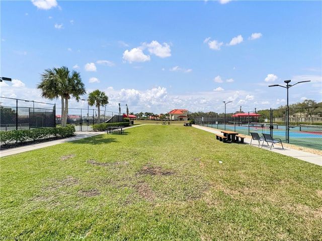 3748 Passion Vine DR, Alva, FL 33920