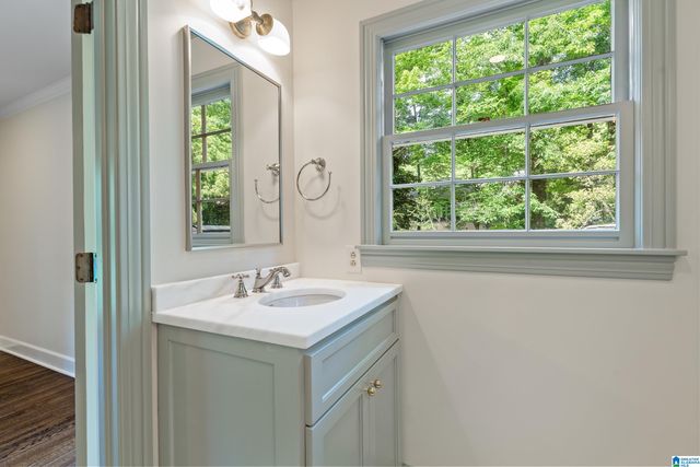 3022 WEATHERTON DRIVE, Mountain Brook, AL 35223