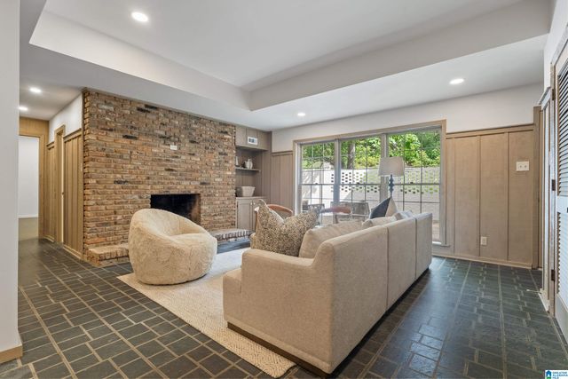 3022 WEATHERTON DRIVE, Mountain Brook, AL 35223