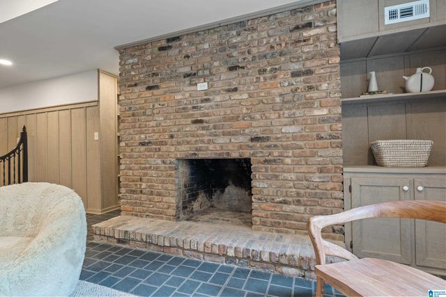 3022 WEATHERTON DRIVE, Mountain Brook, AL 35223