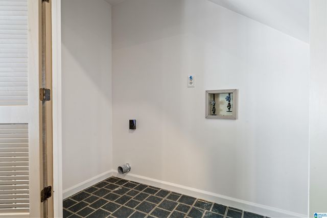 3022 WEATHERTON DRIVE, Mountain Brook, AL 35223
