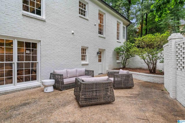 3022 WEATHERTON DRIVE, Mountain Brook, AL 35223