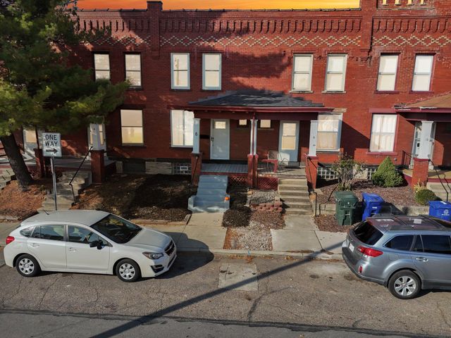 6 E BLAKE Avenue, Columbus, OH 43202