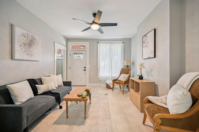 6 E BLAKE Avenue, Columbus, OH 43202