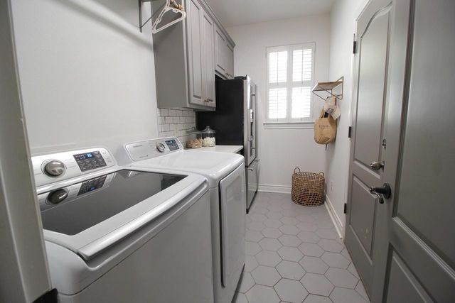 4308 Canoas DR, Austin, TX 78730