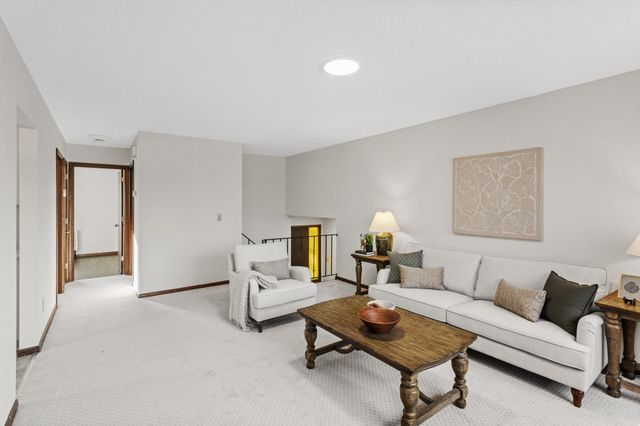 1547 20th Avenue NW, New Brighton, MN 55112