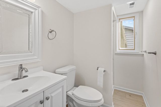 1547 20th Avenue NW, New Brighton, MN 55112